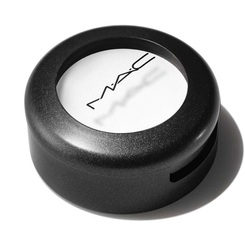BNIB MAC Cosmetics Eyeshadow Single - Gesso Matte